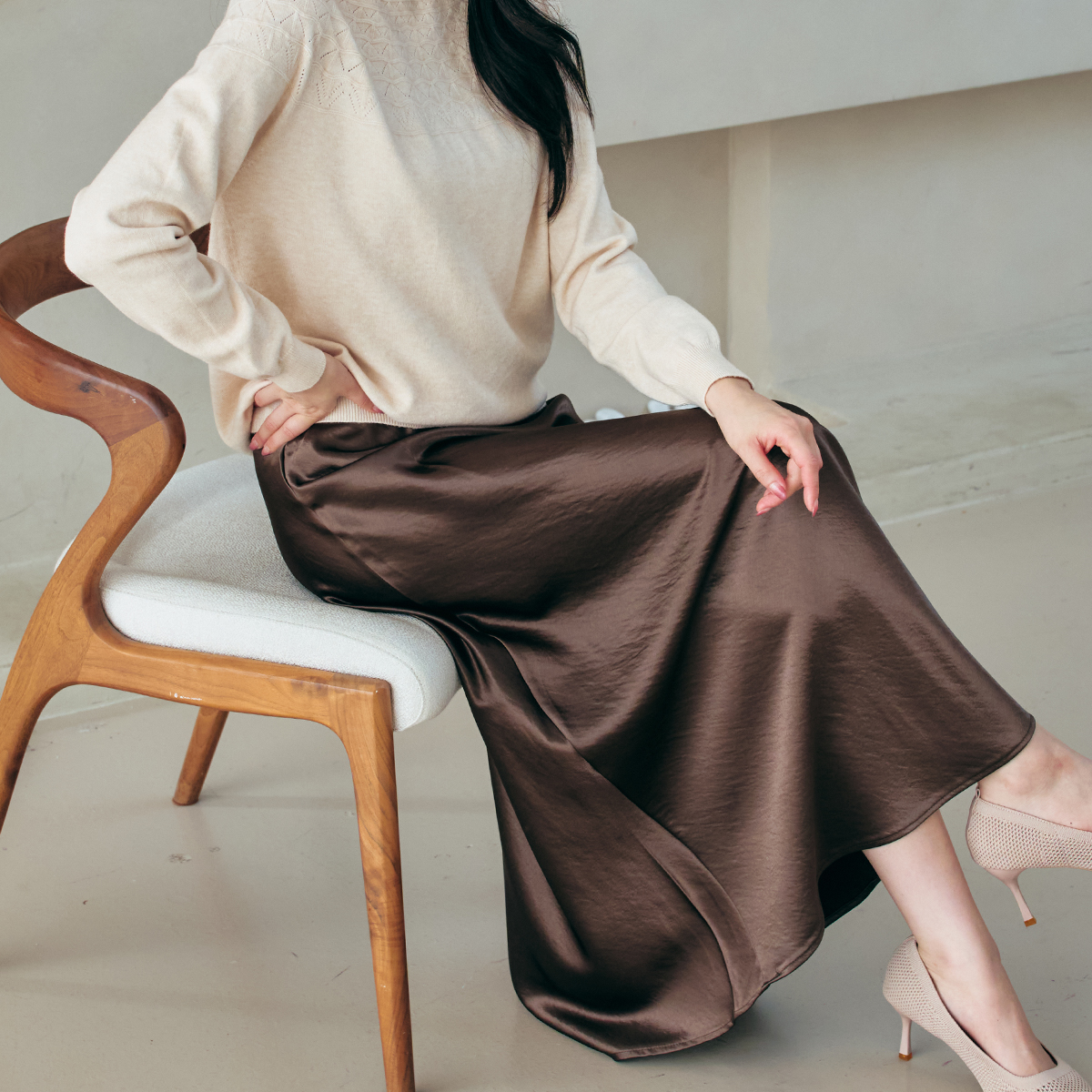 예뻐너 뮤트 샤틴 히든밴딩 롱 스커트